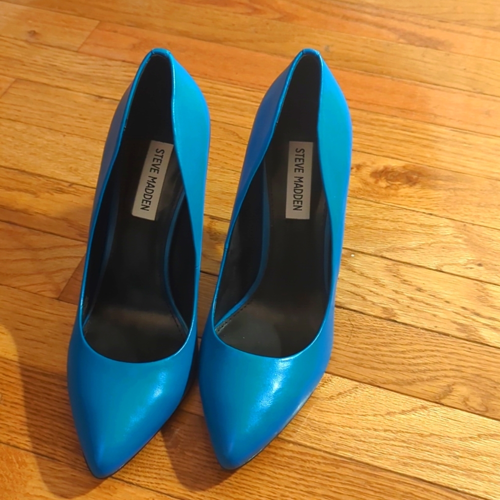 Steve Madden Galleryy Turquoise Lear